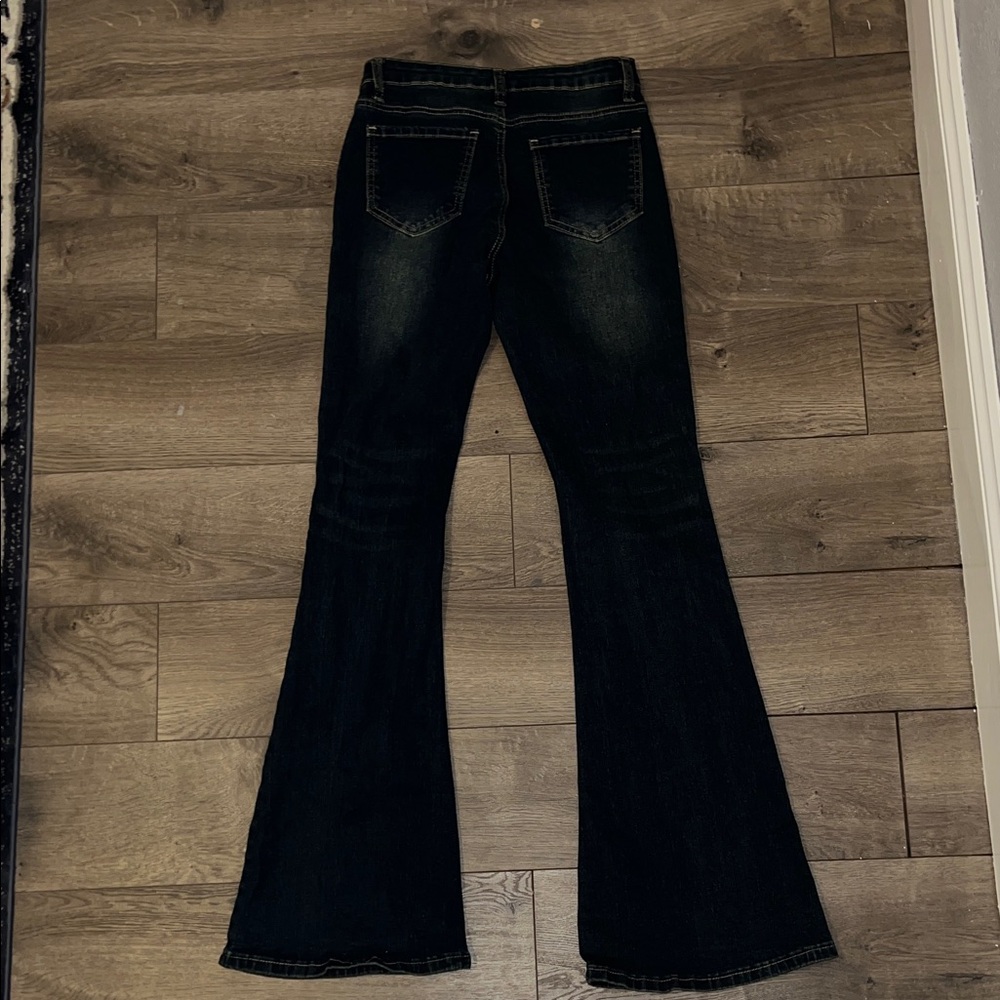 SHEIN Dark Wash Flare Jeans - Picture 3 of 6